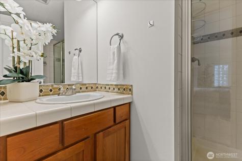 2024 W Bertona Street Seattle WA 98199