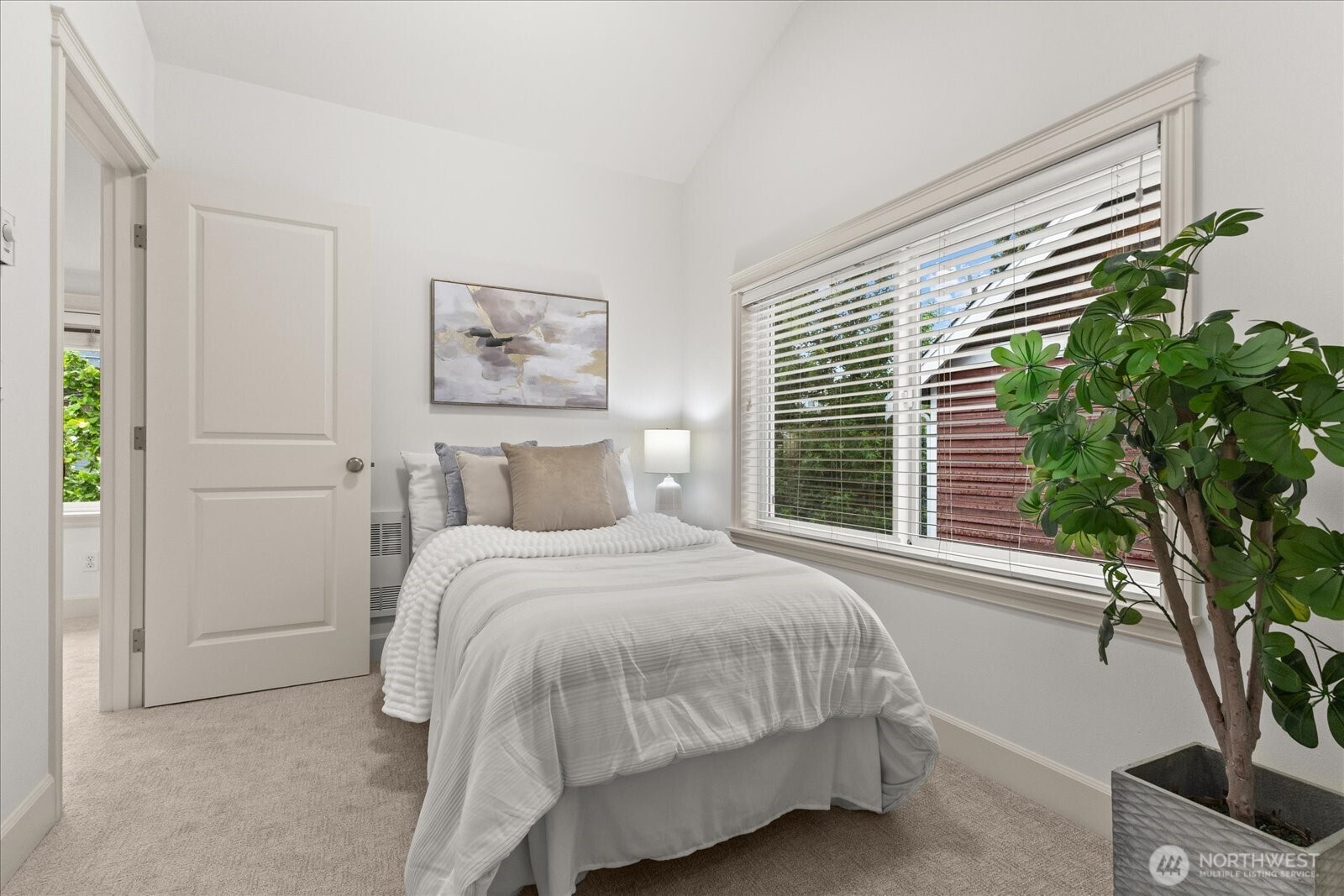 2024 W Bertona Street Seattle WA 98199