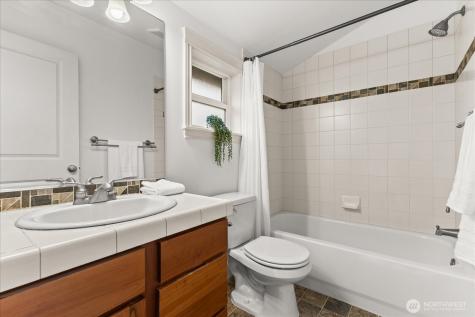 2024 W Bertona Street Seattle WA 98199