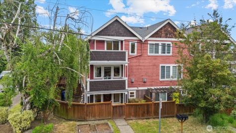 2024 W Bertona Street Seattle WA 98199