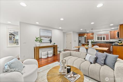 2024 W Bertona Street Seattle WA 98199