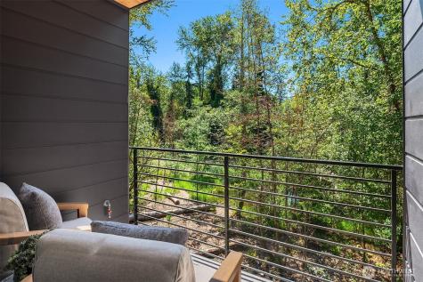 14821 NE 2nd Court Bellevue WA 98007