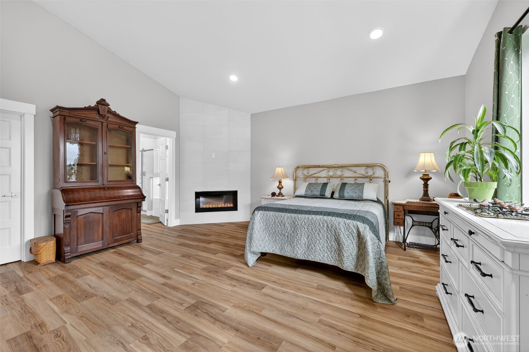 2110 Hawks View Lane Winlock WA 98596