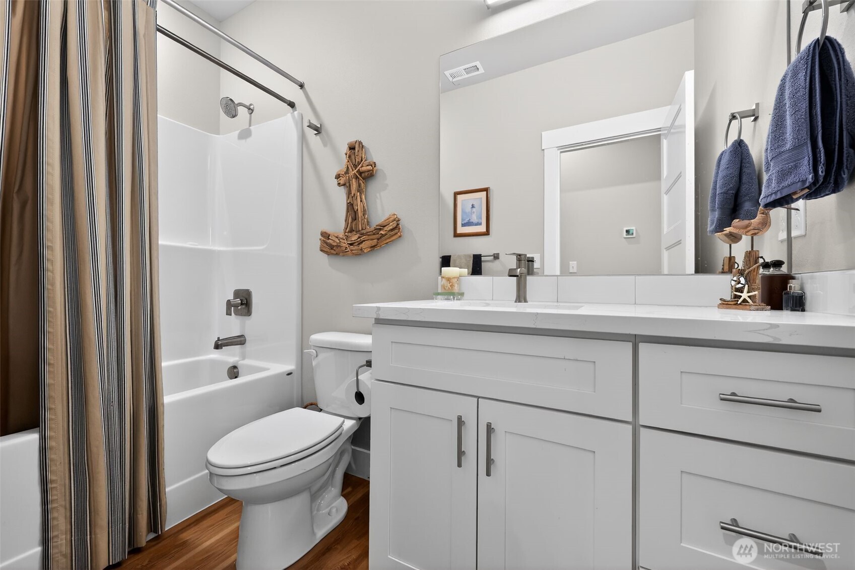 2110 Hawks View Lane Winlock WA 98596
