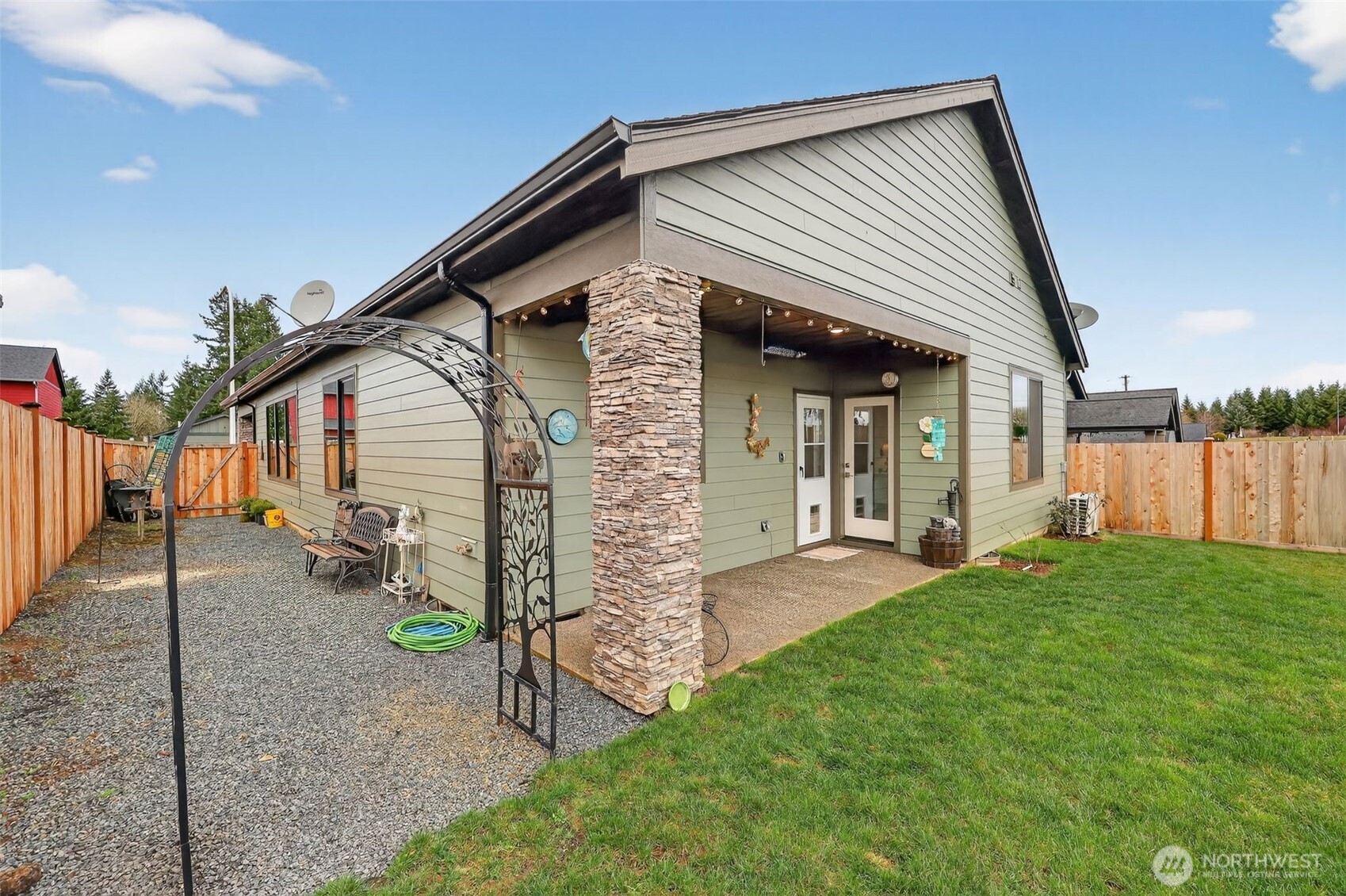 2110 Hawks View Lane Winlock WA 98596