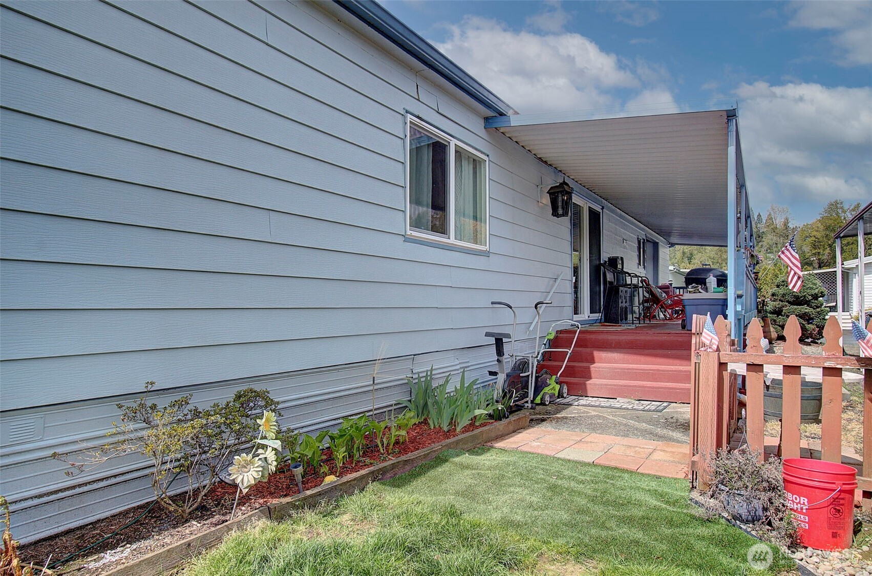 2424 Nightingale Lane Kelso WA 98626