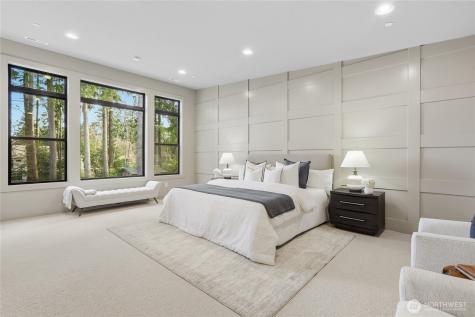 2202 102nd Place SE Bellevue WA 98004