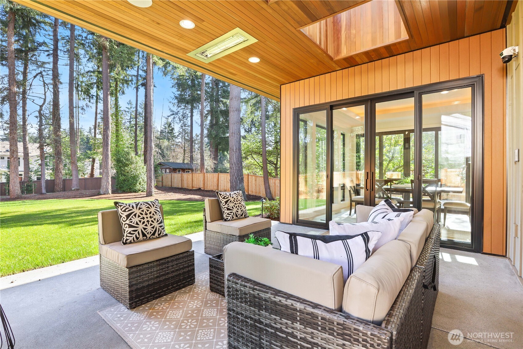 2202 102nd Place SE Bellevue WA 98004
