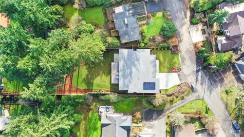 2202 102nd Place SE Bellevue WA 98004