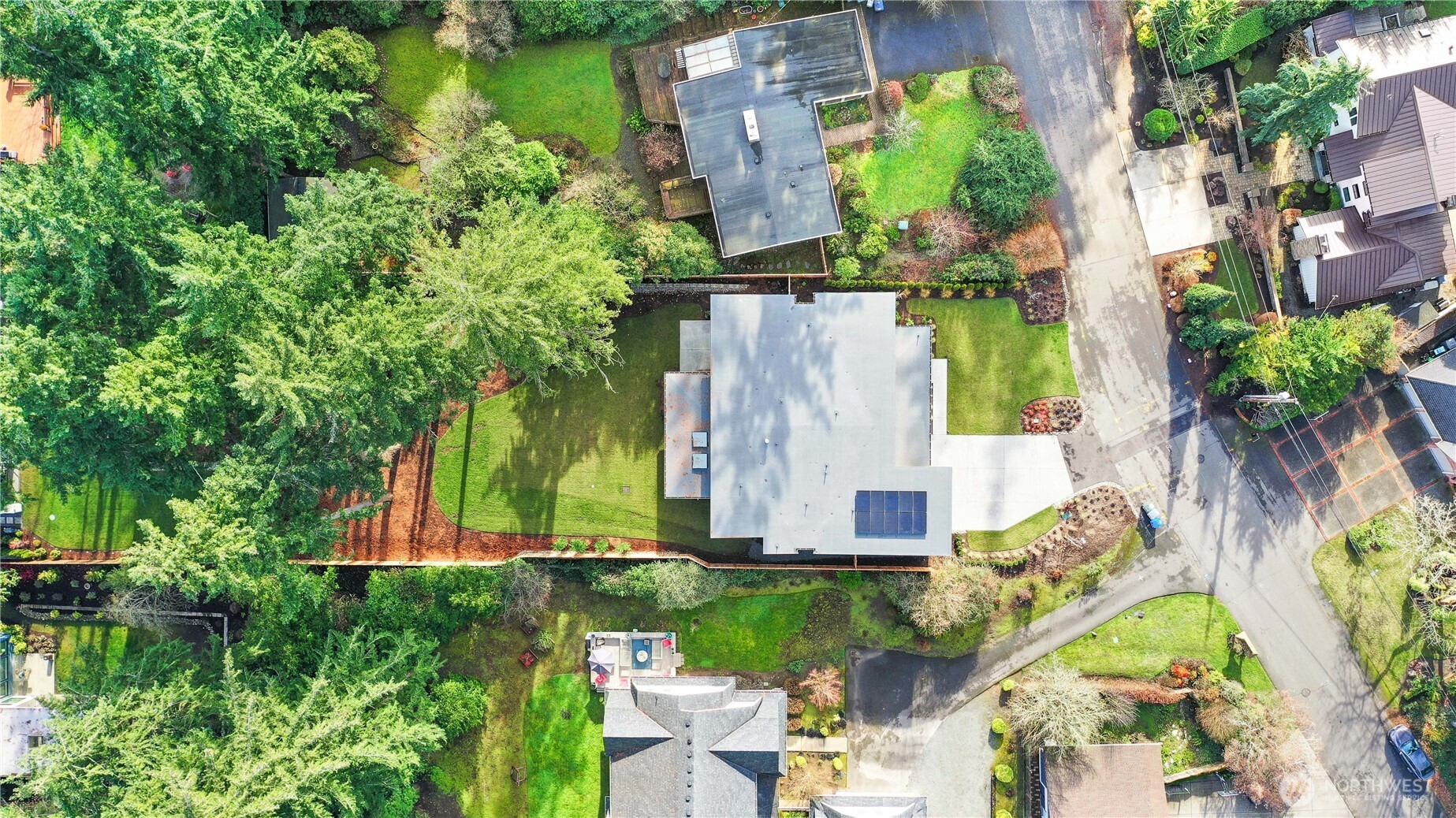 2202 102nd Place SE Bellevue WA 98004