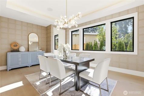 2202 102nd Place SE Bellevue WA 98004