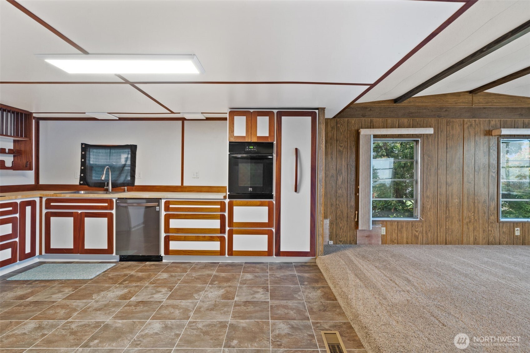 1323 S Mcdonald Street Port Angeles WA 98363