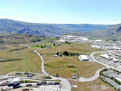 30 Isenhart Road Chelan WA 98816