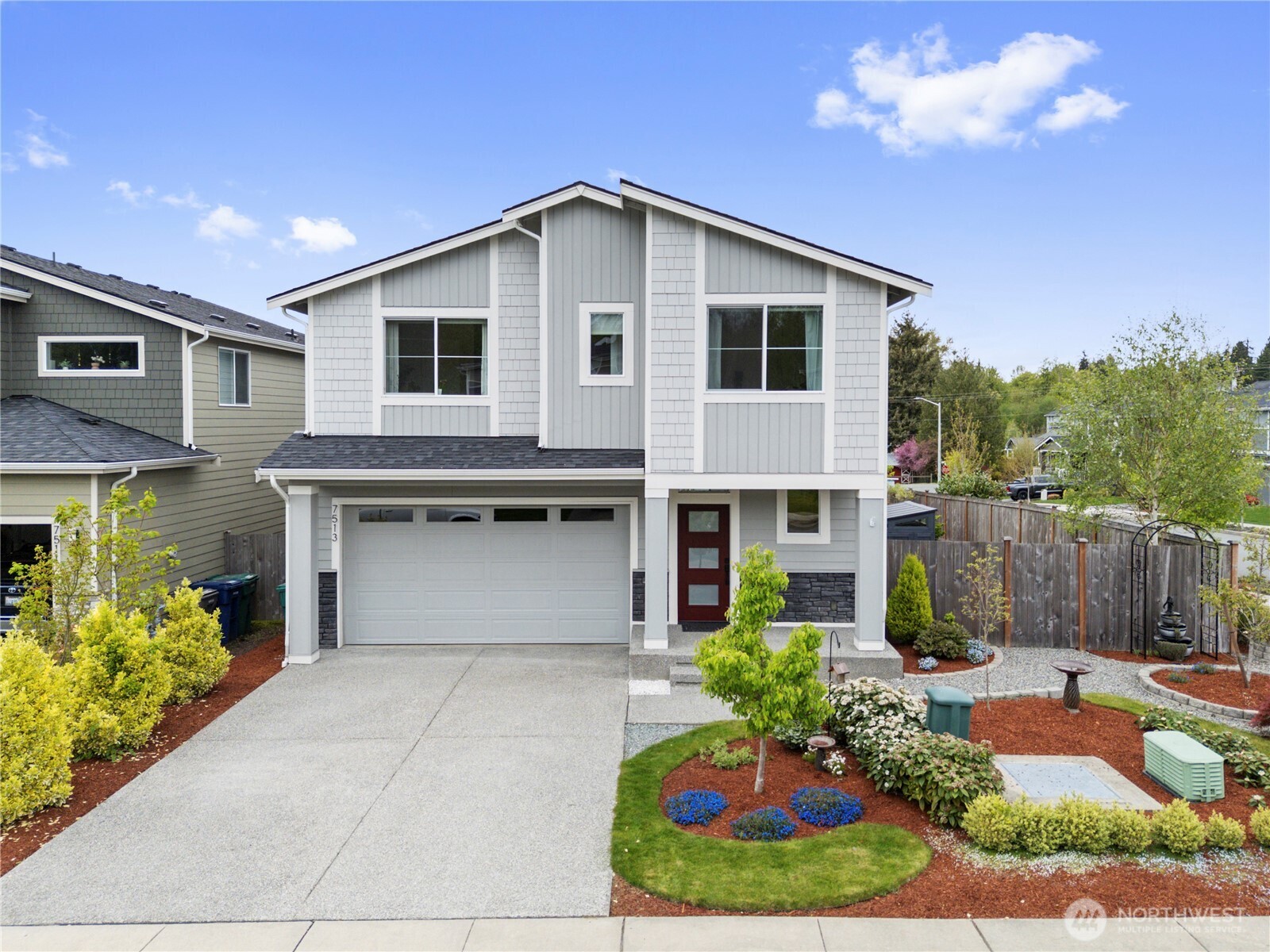 7513 11th Place SE Lake Stevens WA 98258