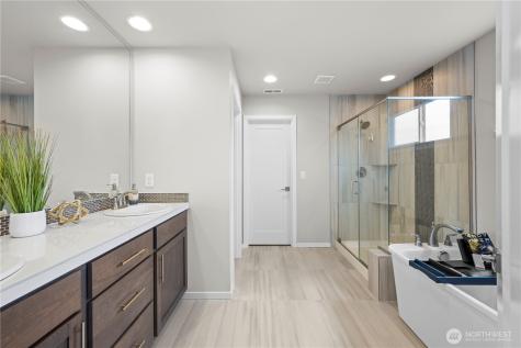 7513 11th Place SE Lake Stevens WA 98258