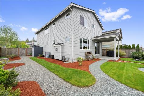 7513 11th Place SE Lake Stevens WA 98258