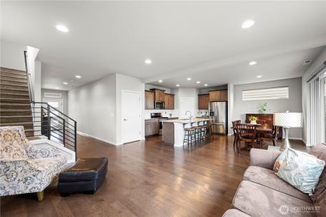 7513 11th Place SE Lake Stevens WA 98258
