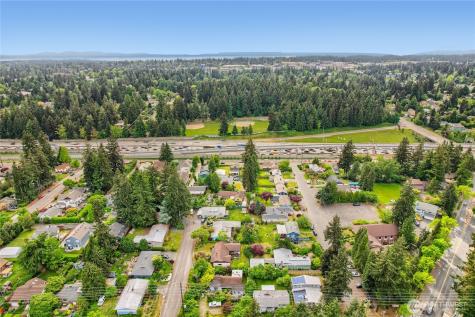 12534 5th Avenue NE Seattle WA 98125