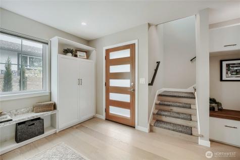 12534 5th Avenue NE Seattle WA 98125