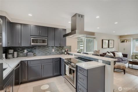 12534 5th Avenue NE Seattle WA 98125