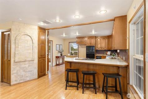 1619 W Reynolds Avenue Centralia WA 98531
