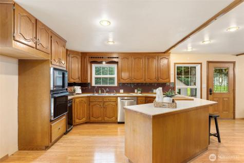 1619 W Reynolds Avenue Centralia WA 98531