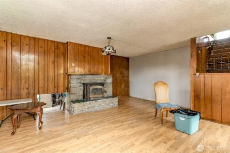 1437 E 30th Street Tacoma WA 98404