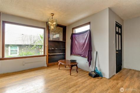 1437 E 30th Street Tacoma WA 98404