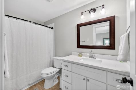 3842 N Winnifred Street Tacoma WA 98407