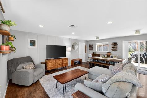 3842 N Winnifred Street Tacoma WA 98407