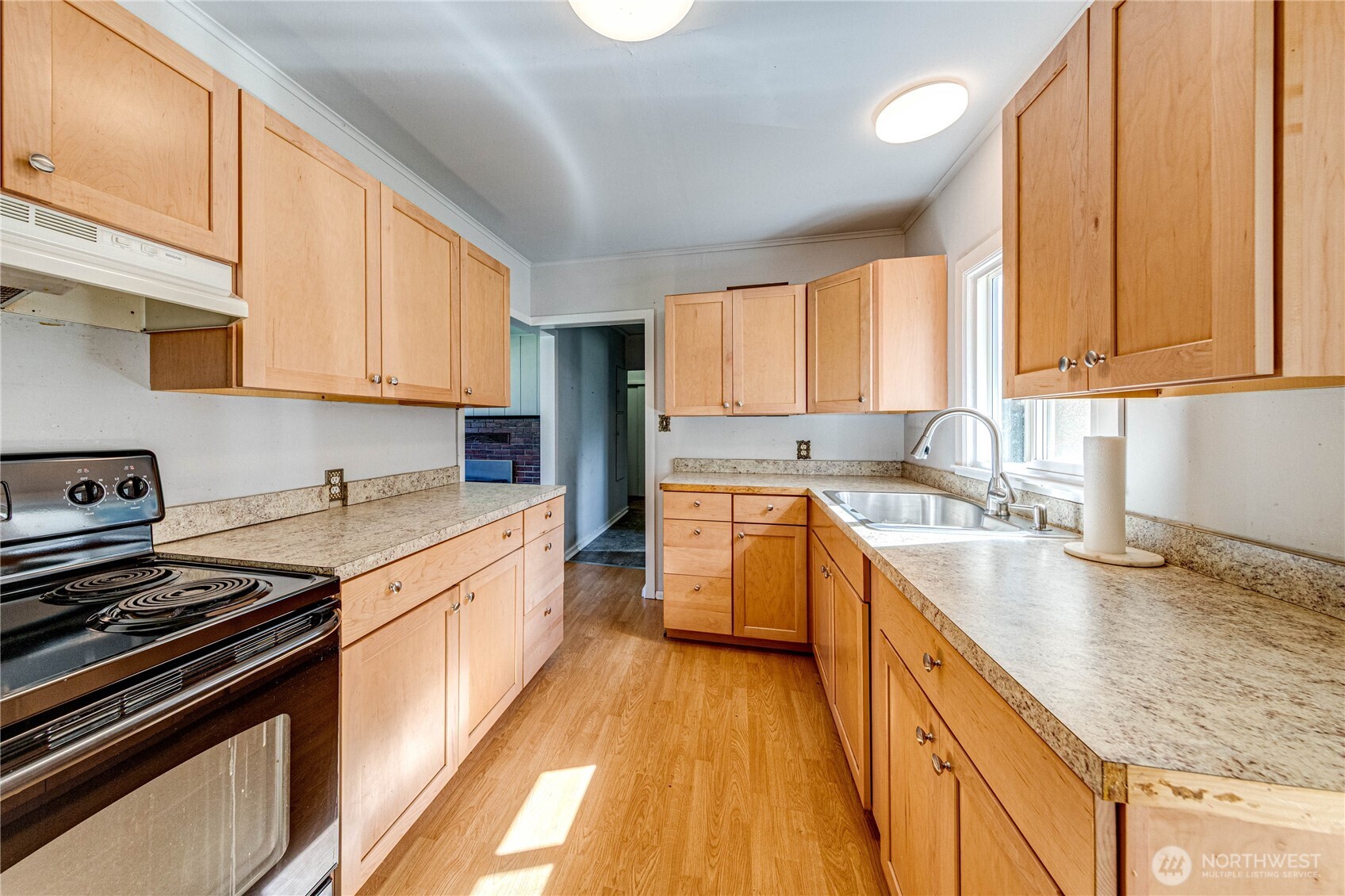 2016 W 10th Street Port Angeles WA 98363