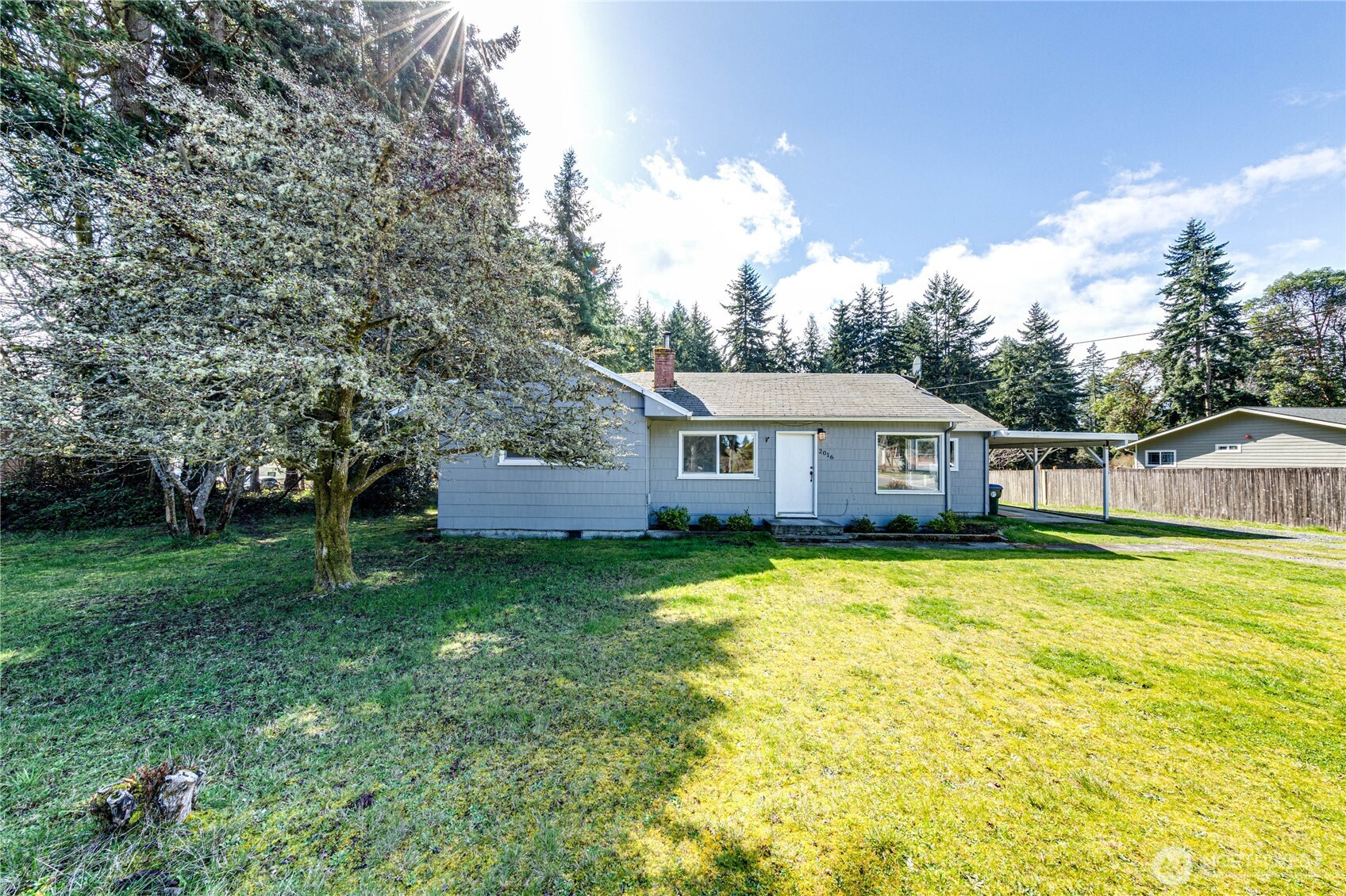 2016 W 10th Street Port Angeles WA 98363