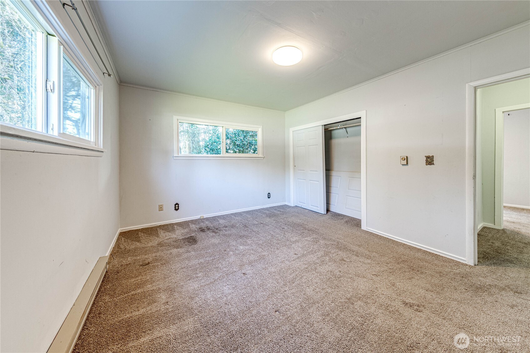 2016 W 10th Street Port Angeles WA 98363