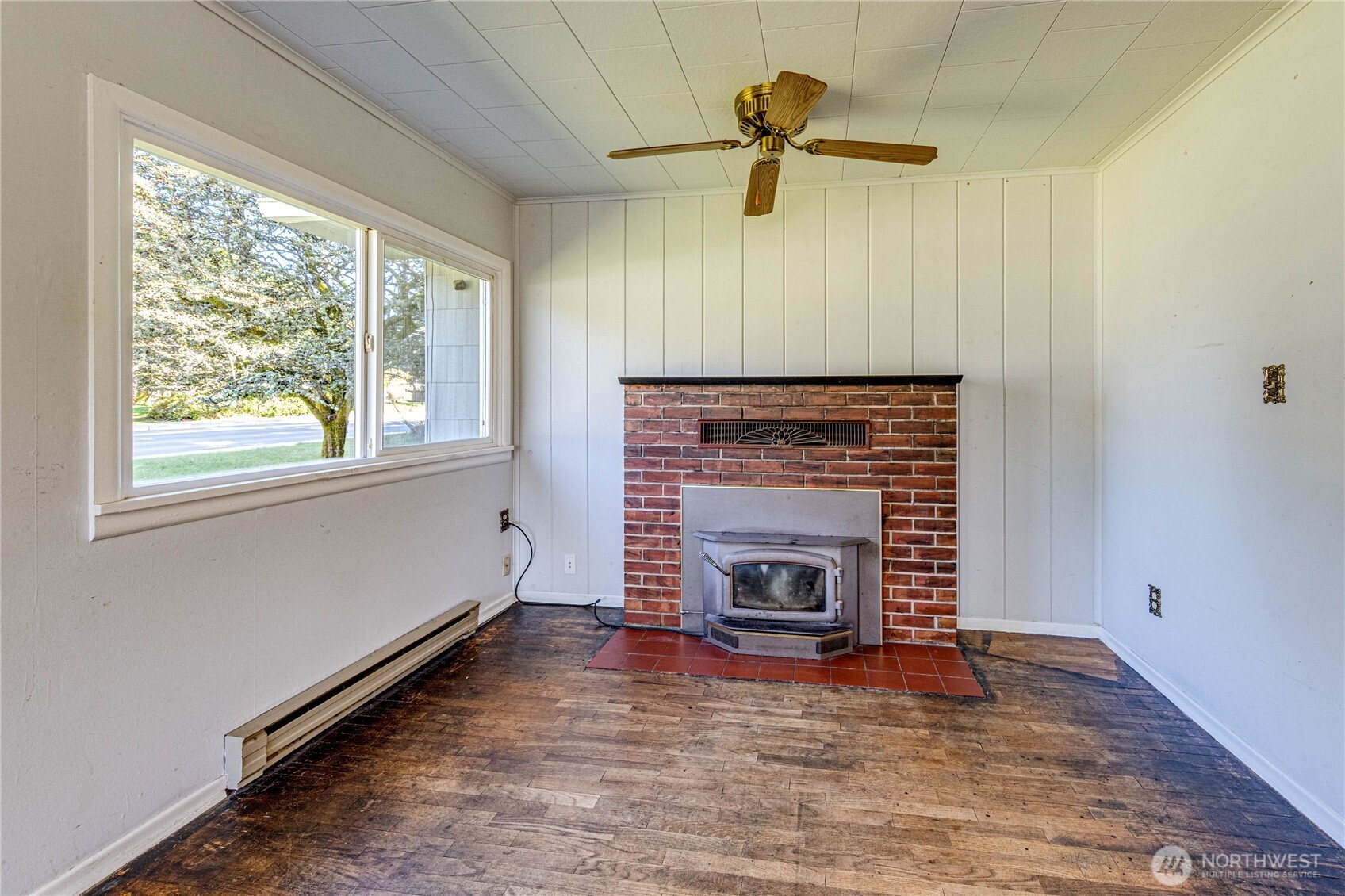 2016 W 10th Street Port Angeles WA 98363