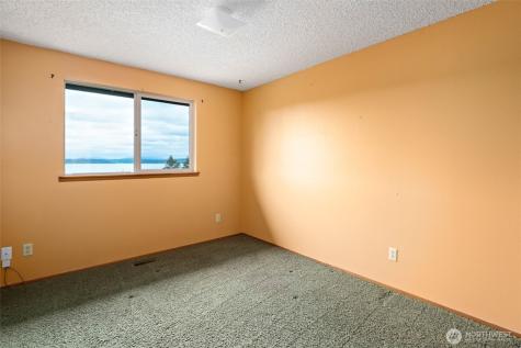 542 Dugualla Road Oak Harbor WA 98277