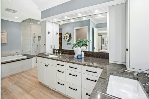 8150 Evergreen Lane Mercer Island WA 98040