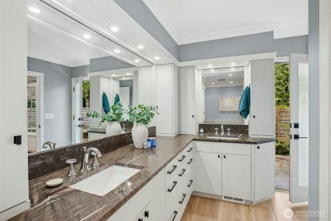 8150 Evergreen Lane Mercer Island WA 98040