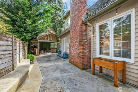 8150 Evergreen Lane Mercer Island WA 98040