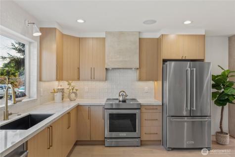 6315 9th Avenue NW Seattle WA 98107
