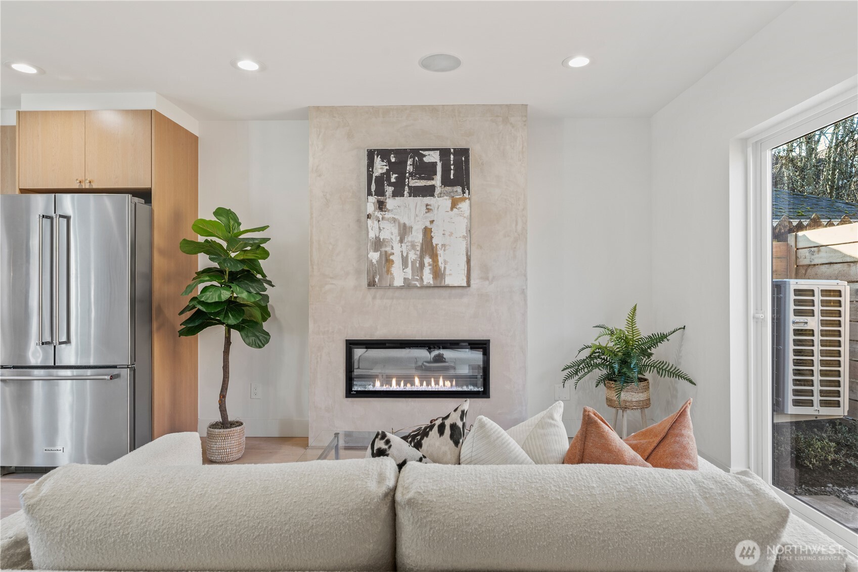 6315 9th Avenue NW Seattle WA 98107
