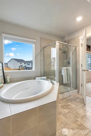 18673 106th Avenue Ct E Puyallup WA 98374
