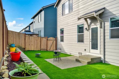 18673 106th Avenue Ct E Puyallup WA 98374