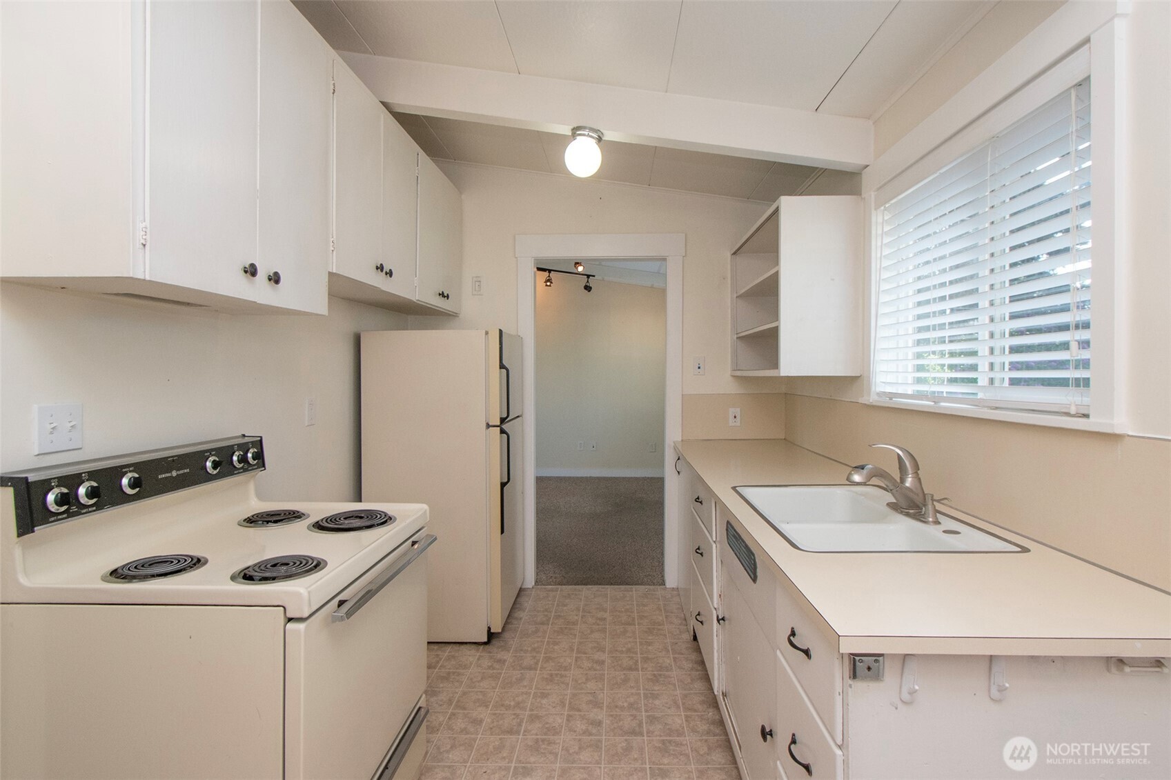 405 W Bell Street Sequim WA 98382