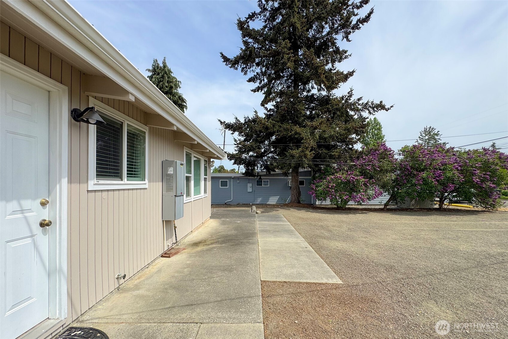 405 W Bell Street Sequim WA 98382