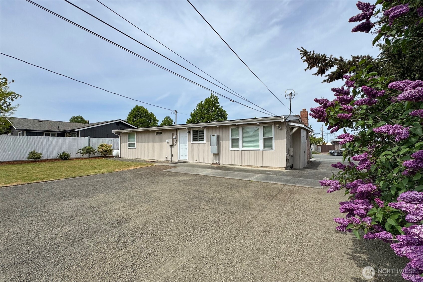 405 W Bell Street Sequim WA 98382