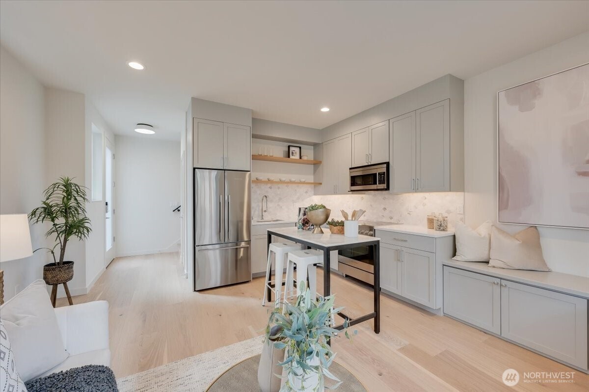 13540 39th Avenue NE Seattle WA 98125