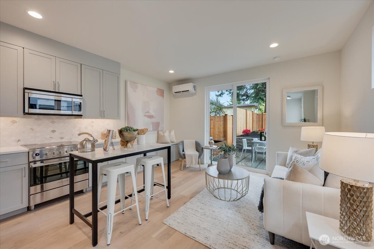 13540 39th Avenue NE Seattle WA 98125
