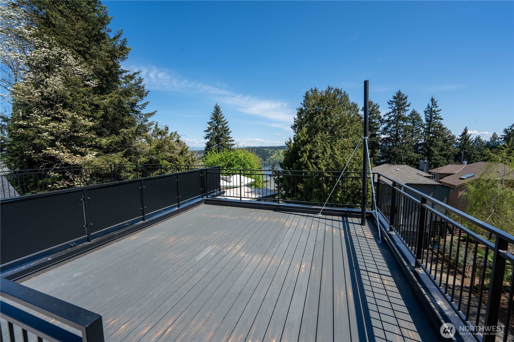 13540 39th Avenue NE Seattle WA 98125