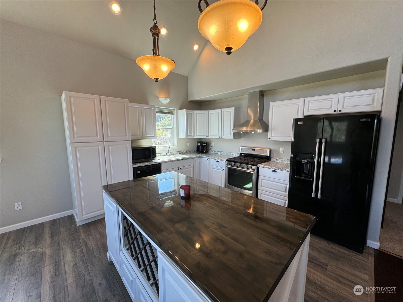 4 Eighme Road Oroville WA 98844