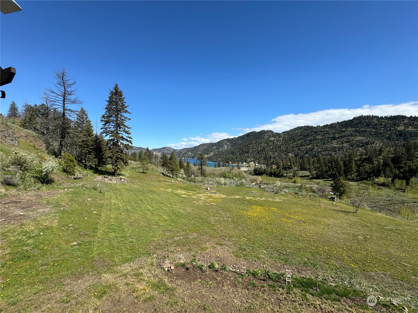 4 Eighme Road Oroville WA 98844